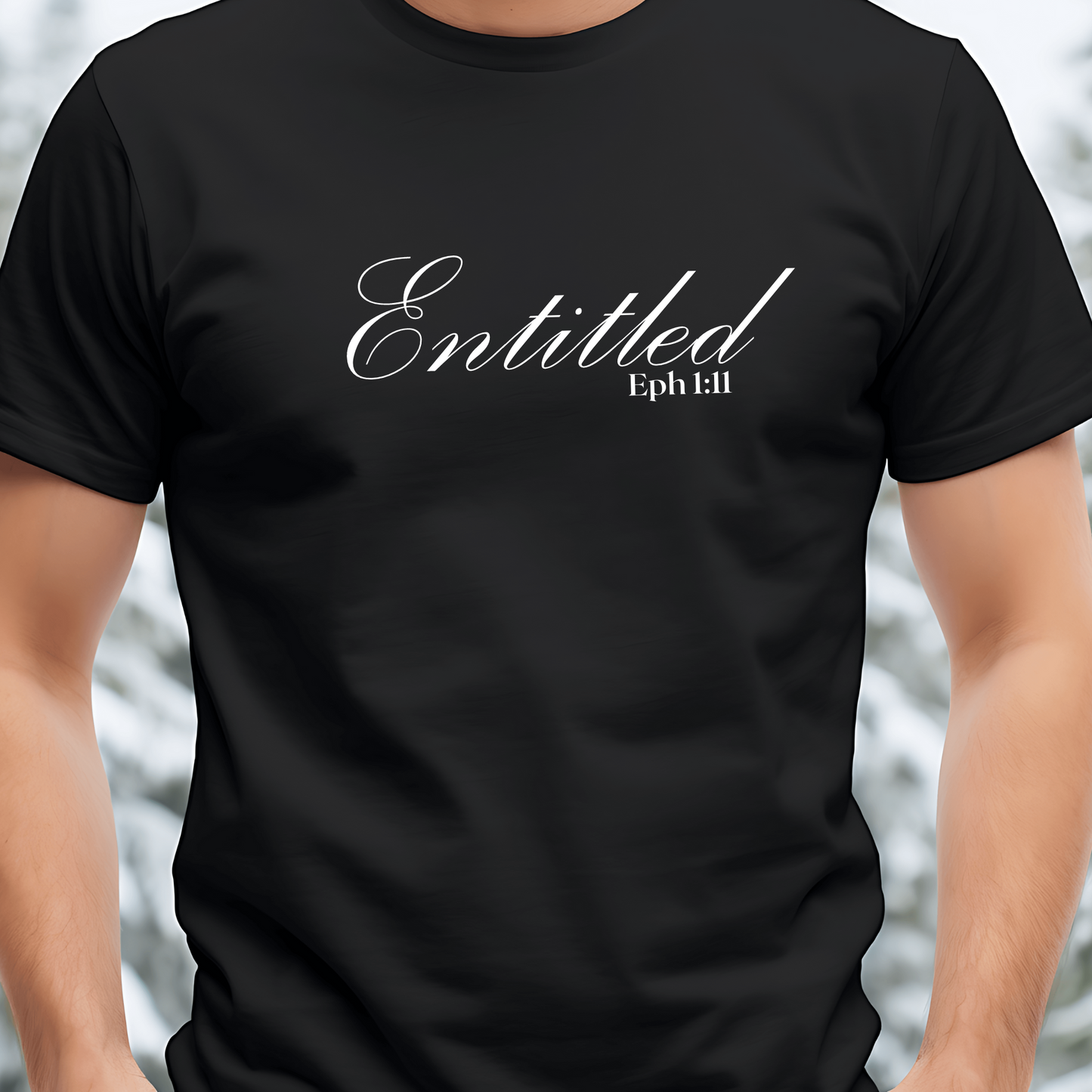 Camiseta negra "titulada"