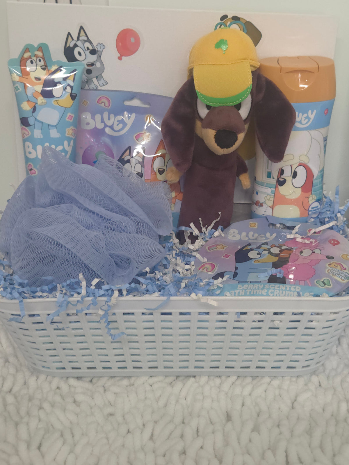 Deluxe Bluey-Themed Bath & Gift Basket