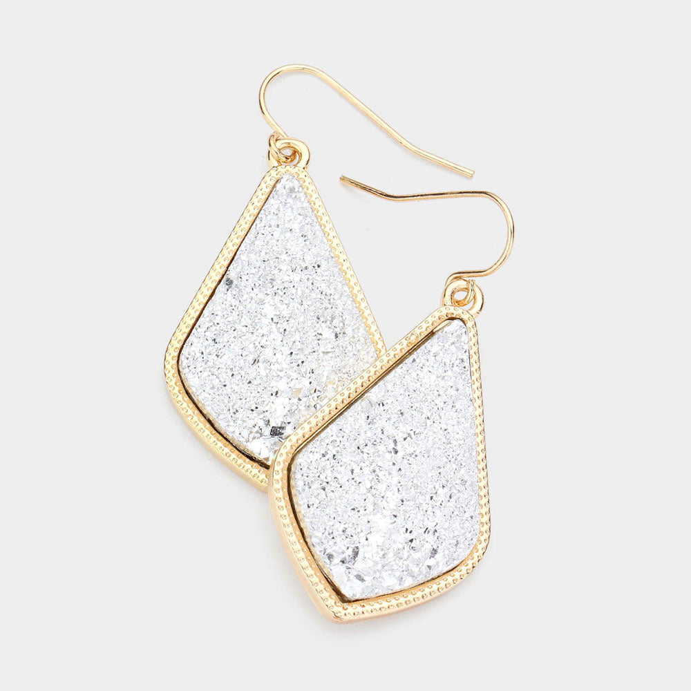 Pendientes de pétalos druzy