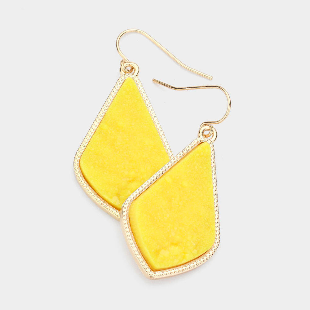 Pendientes de pétalos druzy