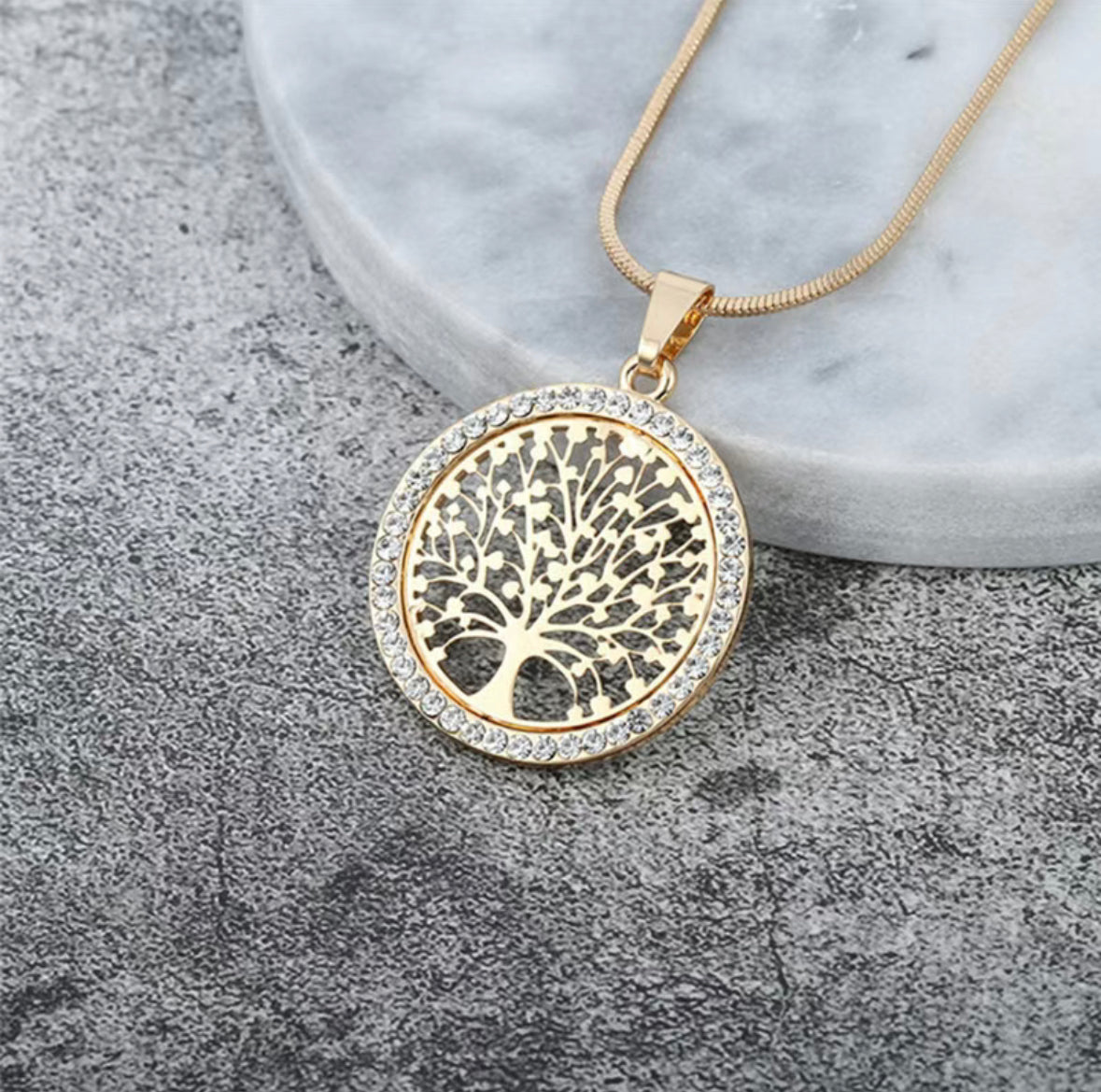 Round Filigree Tree of Life Pendant Necklace Set