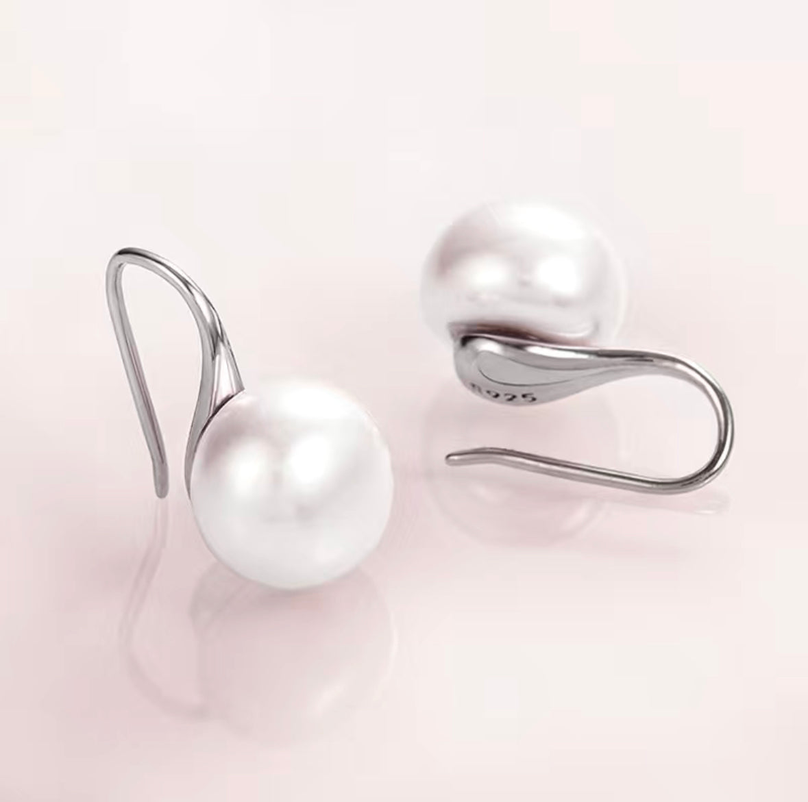 Elegant Classic Faux Pearl Earrings